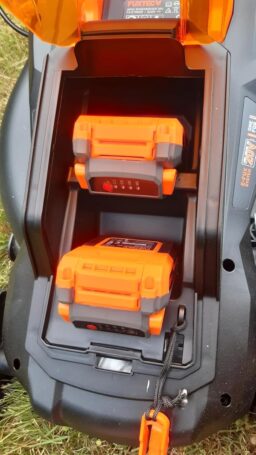 image client 2 Tondeuse À Gazon Batterie Fuxtec FX E1RM20