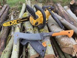 image client 2 Tronçonneuse Élagueuse sans fil Dewalt DCM565P1 QW