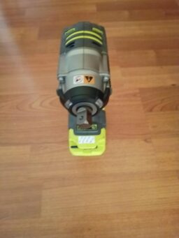 image client 2 Visseuse À Chocs Ryobi R18ID2 0