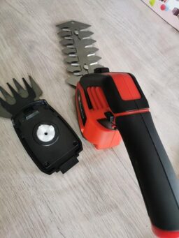 image client 3 Cisaille À Gazon Einhell GC CG 3,6-70 Li WT