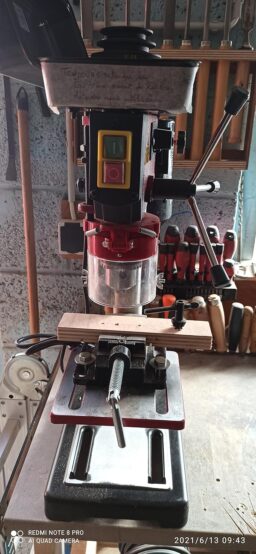 image client 3 Perceuse À Colonne Arebos À 500W