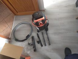 image client 3 Aspirateur Solides et Liquides BLACK+DECKER BXVC30XTDE