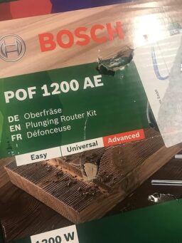 image client 3 Défonceuse Électrique Bosch POF 1200 AE