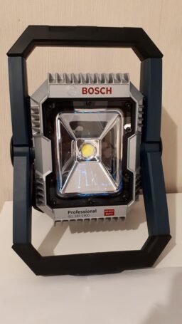 image client 3 Projecteur Led Chantier Bosch Professional Gli 18V 1900