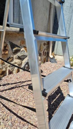 image client 3 Escabeau KADAX Pliant en Aluminium