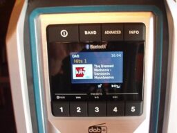 image client 3 Radio de Chantier sans fil Makita DMR115