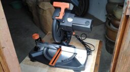 image client 3 Scie À Onglet Evolution Power Tools R210CMS