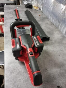 image client 3 Taille Haies sans fil Einhell GE CH 36-65 Li Solo