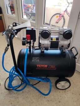 image client 3 Compresseur D'air VEVOR sans Huile 30L Silencieux
