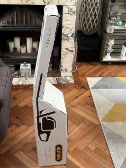 image client 4 Taille Haie Alpina AHT 555