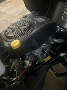 image client 4 Tracteur Pelouse Essence Alpina At4 84 a