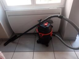 image client 4 Aspirateur Solides et Liquides BLACK+DECKER BXVC30XTDE