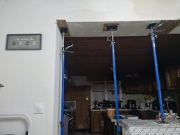 image client 4 Étais Télescopiques Réglables Deuba Set de 2 de Porte-Soutien