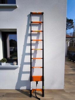 image client 4 Échelle Télescopique LOUAK&HIRON 4,2m