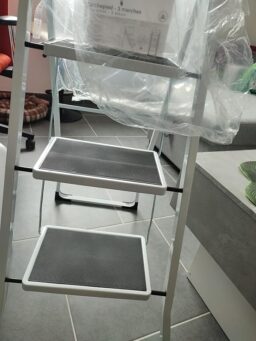 image client 4 Escabeau Pliant 5 Five Simply Smart Escabeau-Marche Pied 3 Niveaux