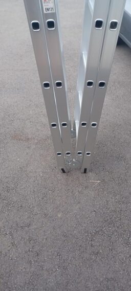 image client 4 Échelle Multifonction Herrselsam DY8972 M 1x