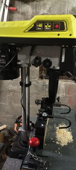 image client 4 Scie sur Table Ryobi Rts1800ef G