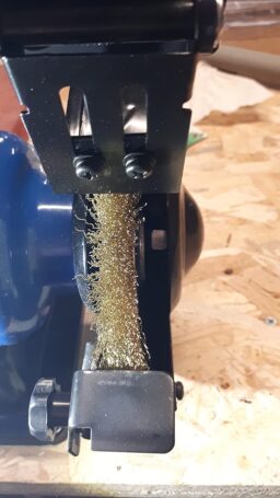 image client 4 Touret Mixte À Meuler et Brosse Scheppach SM200LB