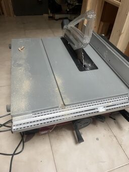 image client 4 Scie Circulaire sur Table Einhell TE TS 254 T