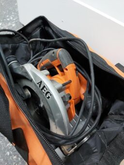 image client 5 Tronçonneuse Métal AEG SMT355