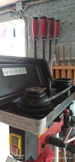 image client 5 Perceuse À Colonne Arebos À 500W