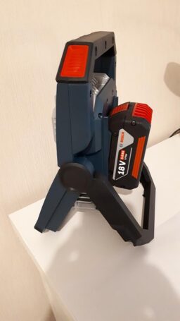 image client 5 Projecteur Led Chantier Bosch Professional Gli 18V 1900