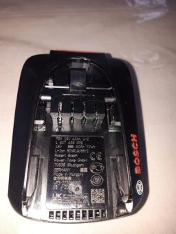 image client 5 Tondeuse À Gazon sans fil Bosch CityMower 18V 32 300