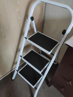 image client 5 Escabeau Pliant 5 Five Simply Smart Escabeau-Marche Pied 3 Niveaux