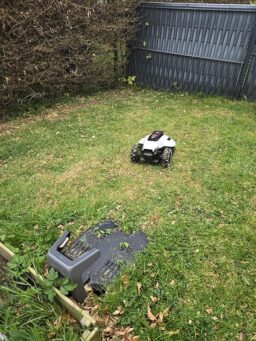 image client 5 Robot Tondeuse Mammotion YUKA Mini 700