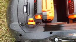 image client 5 Tondeuse À Gazon Batterie Fuxtec FX E1RM20