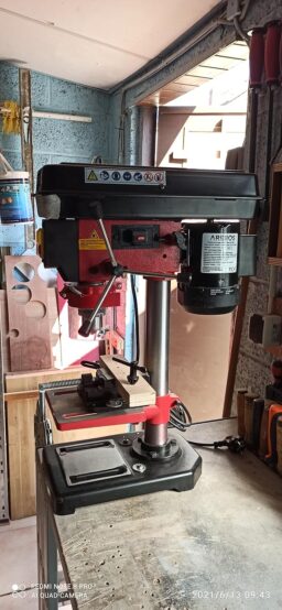 image client 6 Perceuse À Colonne Arebos À 500W