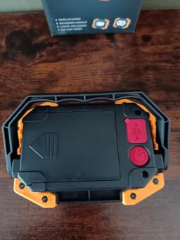 image client 6 Projecteur Led Portable Bizcasa Rechargeable 30W