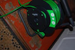 image client 6 Coupe Bordure Filaire BLACK+DECKER BESTE628 QS