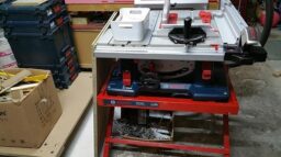 image client 6 Scie sur Table Professionnelle Bosch Pro. Gts 10 Xc