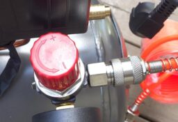 image client 6 Compresseur À Air Hychika Silencieux 24L