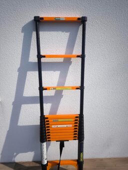 image client 6 Échelle Télescopique LOUAK&HIRON Aluminium