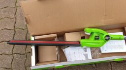 image client 6 Élagueuse et Taille Haie sur Perche 2 en 1 Greenworks G24PSHK2