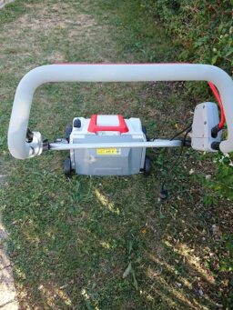 image client 6 Scarificateur Aérateur Ikra IEVL 1840 Électrique