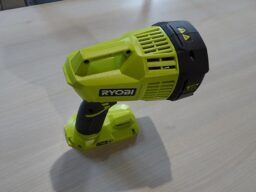 image client 6 Spot Led Portable Ryobi R18SPL 0