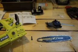 image client 6 Tronçonneuse sans fil Ryobi RY18CS20A 125