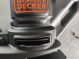image client 7 Coupe Bordure Filaire BLACK+DECKER BESTE628 QS