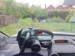 image client 7 Tronçonneuse À Chaîne sans fil Bosch UniversalChain 18