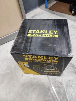 image client 7 Compresseur Stanley Fatmax 101-8-6SI Dst