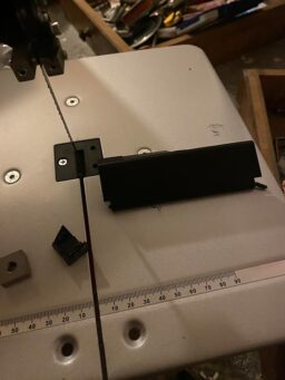 image client 7 Scie À Ruban Einhell TC SB 200-1 Puissante et Précise