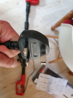 image client 7 Taille Haies Télescopique Einhell GC HH 5056