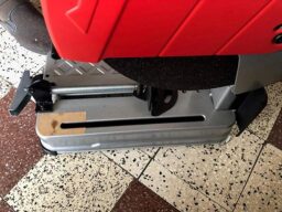 image client 7 Tronçonneuse À Métaux Einhell TC MC 355-1