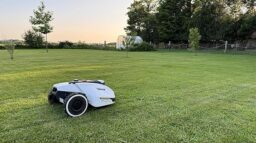 image client 7 Robot Tondeuse Mammotion Yuka 2000