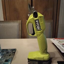 image client 7 Cisaille À Gazon sans fil Ryobi RY18GSA 0