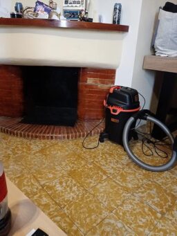 image client 8 Aspirateur Solides et Liquides BLACK+DECKER BXVC30XTDE