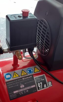 image client 8 Compresseur D'air Einhell TC AC 190-24-8